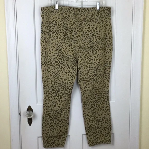 NYDJ Skinny High Rise Jeans Cheetah Denim - Picture 6 of 10